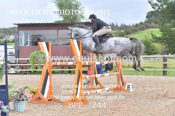 BPP_7244 - CLASS 5 Senior Foxhunter/ 1.20m Open