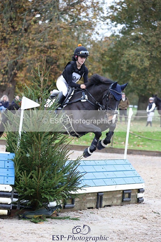 231118-142830-02291 - Cls 3 90cm