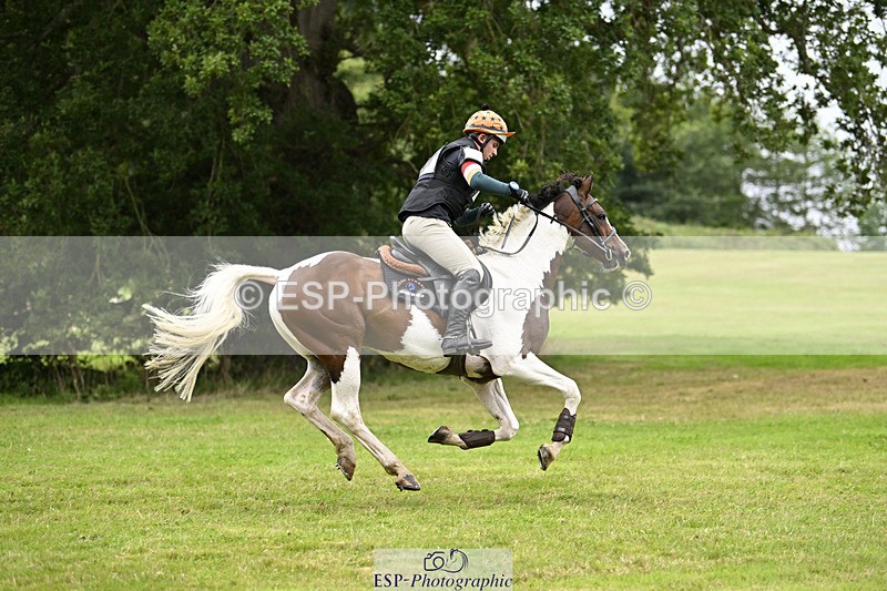 240825X-172722-37748 - 80cm XC 16.30 to 17.30