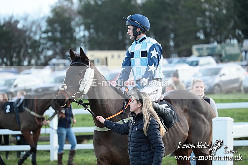 PtP 141225  1768 - New Forest Hounds PtP Larkhill 14/12/25