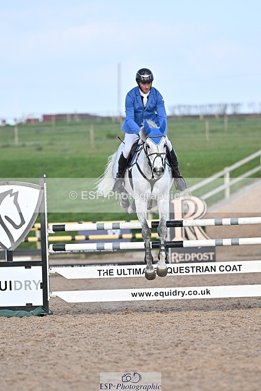 250326-144745-01244 - Cls 6 Foxhunter and 1.20m