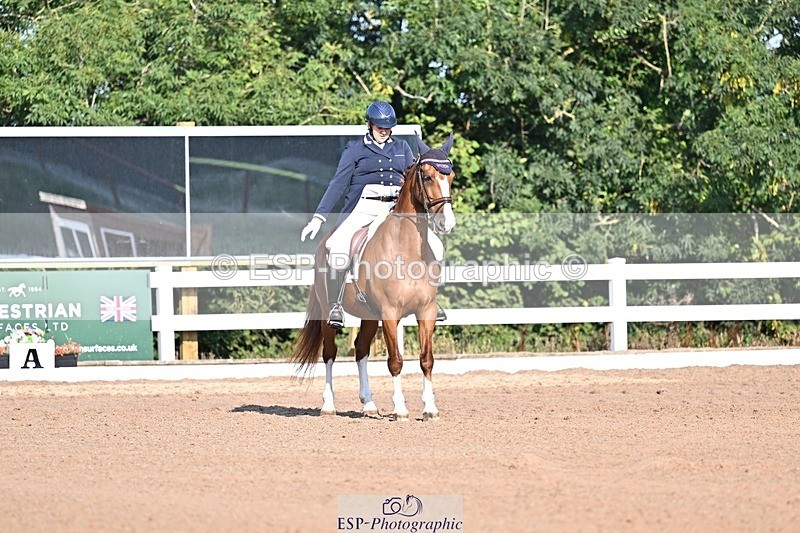 250816-085814-02128 - 043-Camilla.StevensAngelica