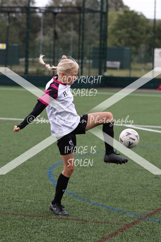 1DX31317 - Sat 6th U12 Girls