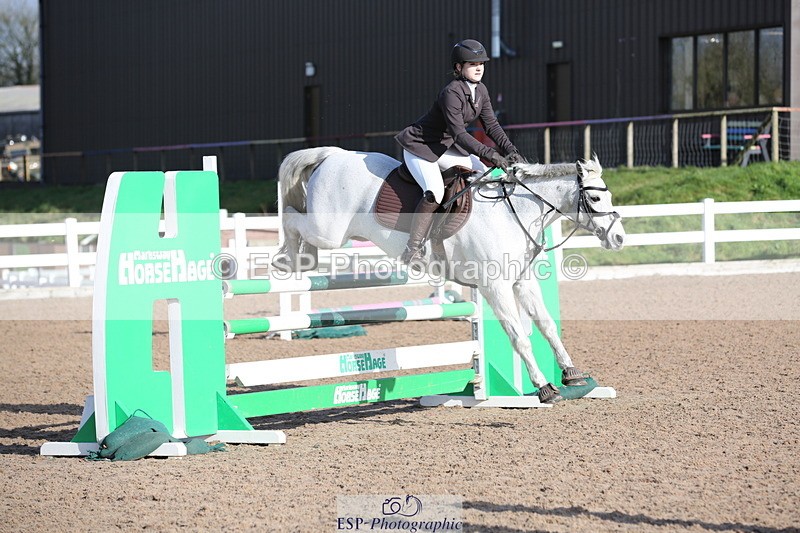 240211A-113127-02469 - Cls 5 Pony Newcomers & 1m Open