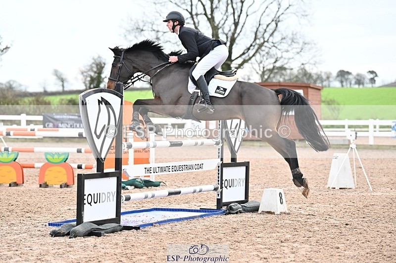 241206-124817-00821 - Cls 5 Newcomers and 1.10m Open