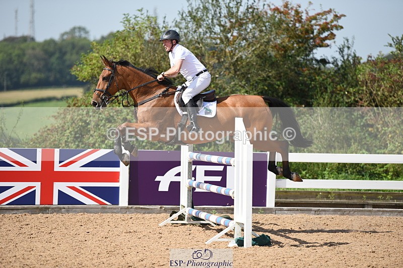 230906A-125110-00342 - Newcomers & 1.10m Open