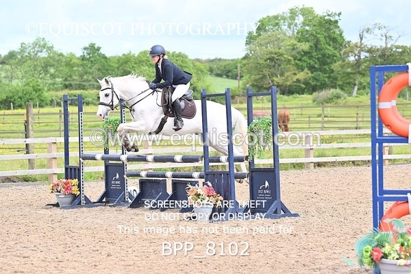 BPP_8102 - CLASS 11 SUN Senior BritiNovice/ 90cm Open