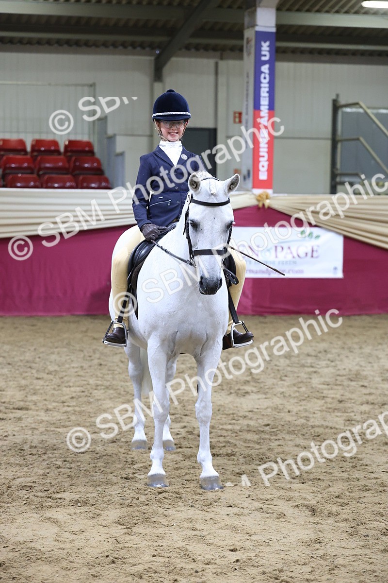 SBM_20237_Class D - Grass Roots Champ - Vicky Gutteridge