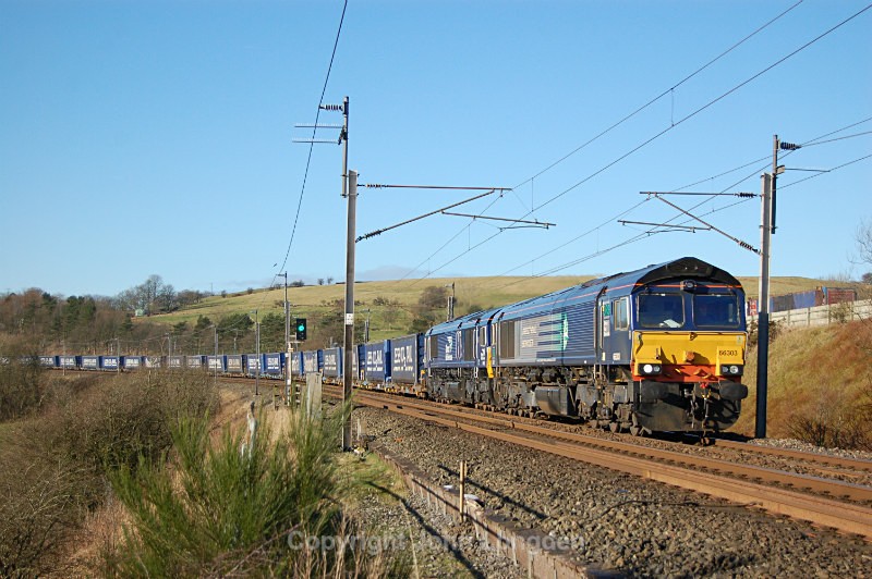 JL - 15.2.16 66303 66422 4S43 Daventry - Mossend, Beckfoot - West Coast Main Line (north to south)
