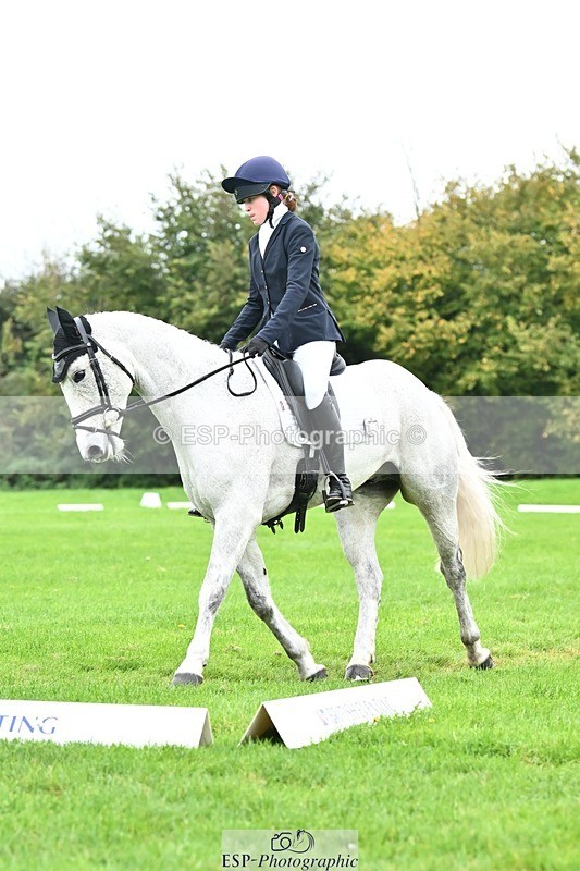 241024-123118-02768 - 326-Eloise.Hawtin-TULLIBARDS.CLONEENAGH.TED