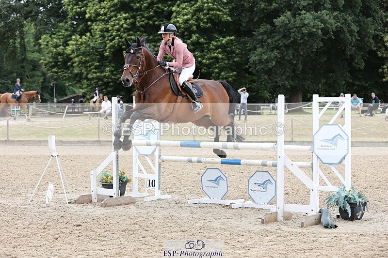 250705A-174058-16598 - Cls 37 1.05m Amateur Quali