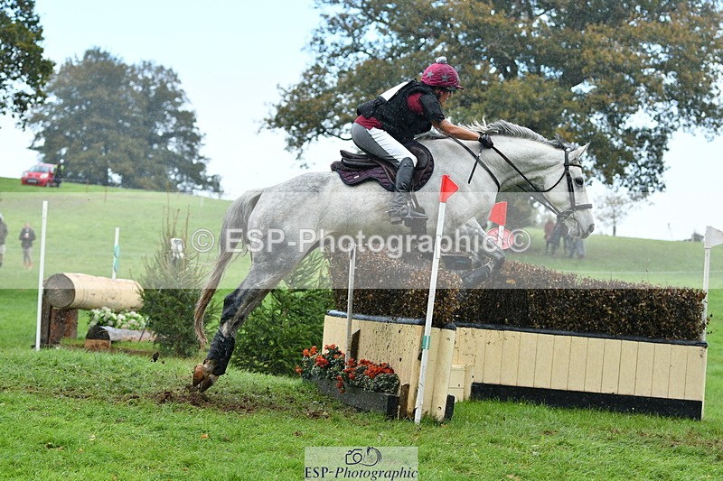 251025A-133545-20046 - F-473-Jacqueline.Cole