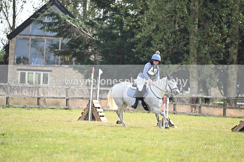 WJ6_2081 - 60cm XC Time 13:54 to 14:20