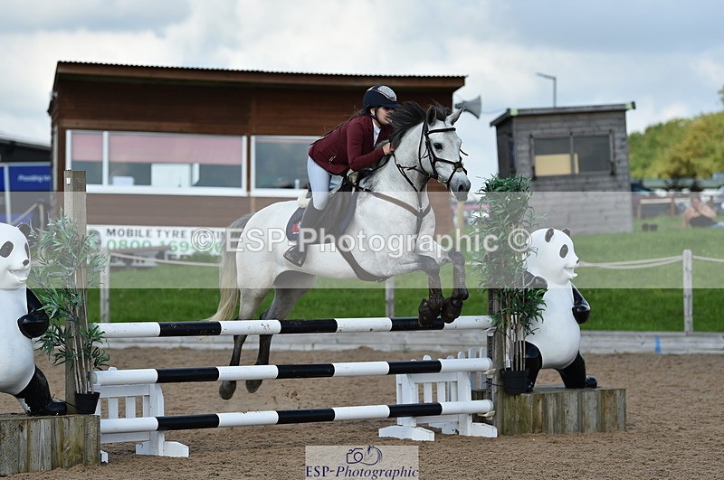 230902A-135908-01559 - Cls 3B Pony Medium 90cm