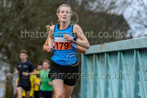 Livirelays25-929297 - Female Set One