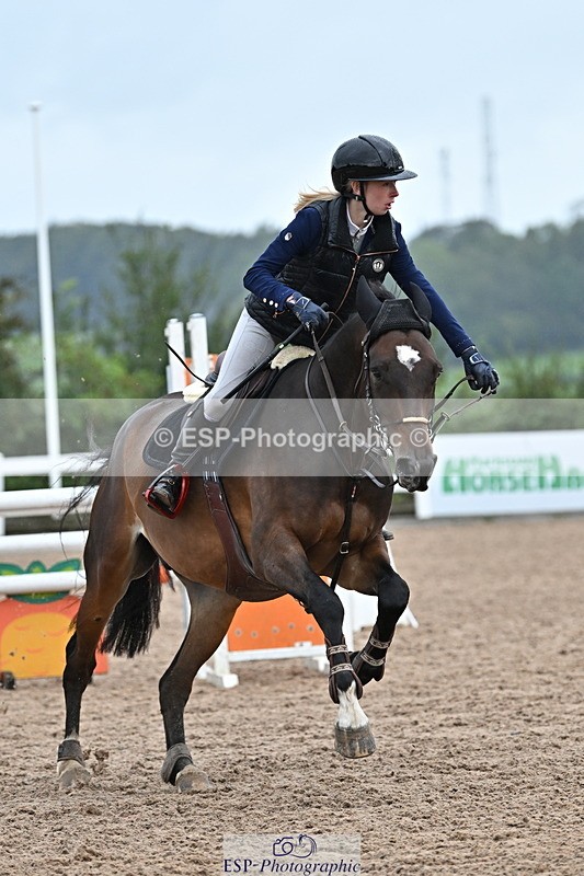 240925A-122434-00500 - Cls 3 Snr 1.05m Open