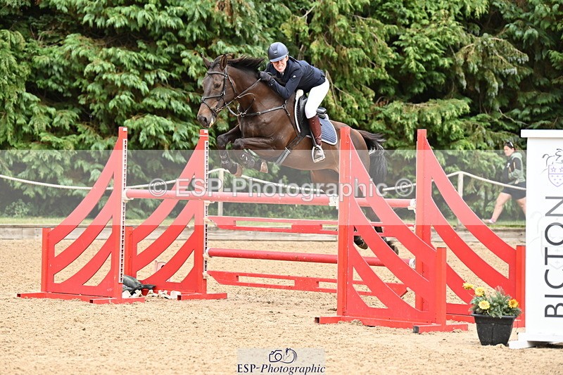 250706A-155216-20765 - Cls 50 Snr Foxhunter