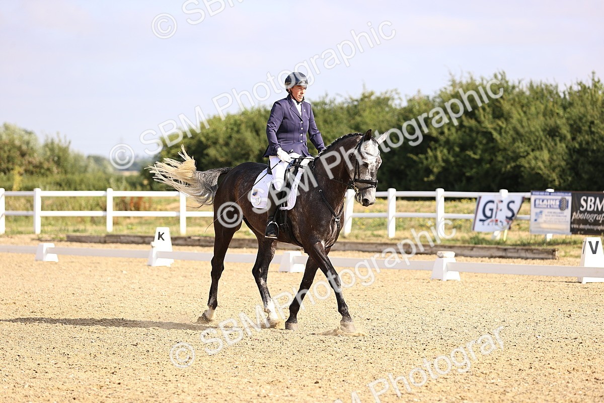 SBM_008521 - Novice 5 - 08.30-9.33
