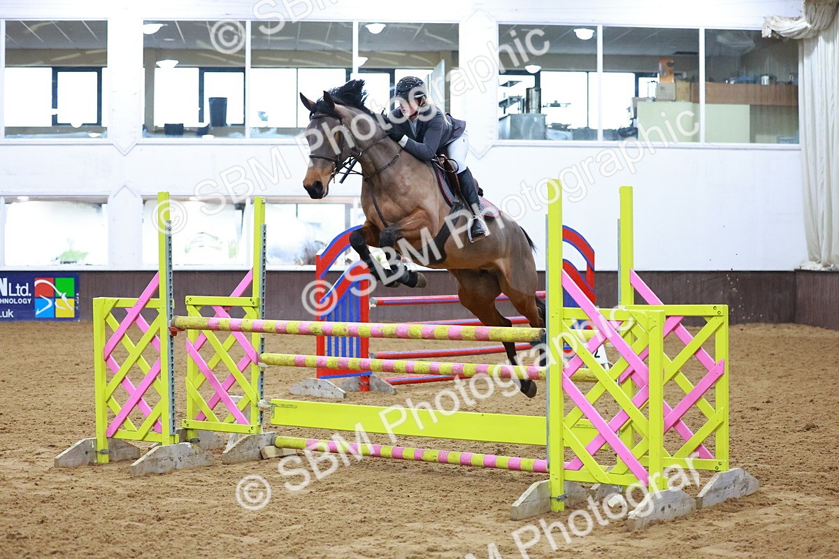 SBM_002011 - Class 4 - Senior Newcomers - 1.10m