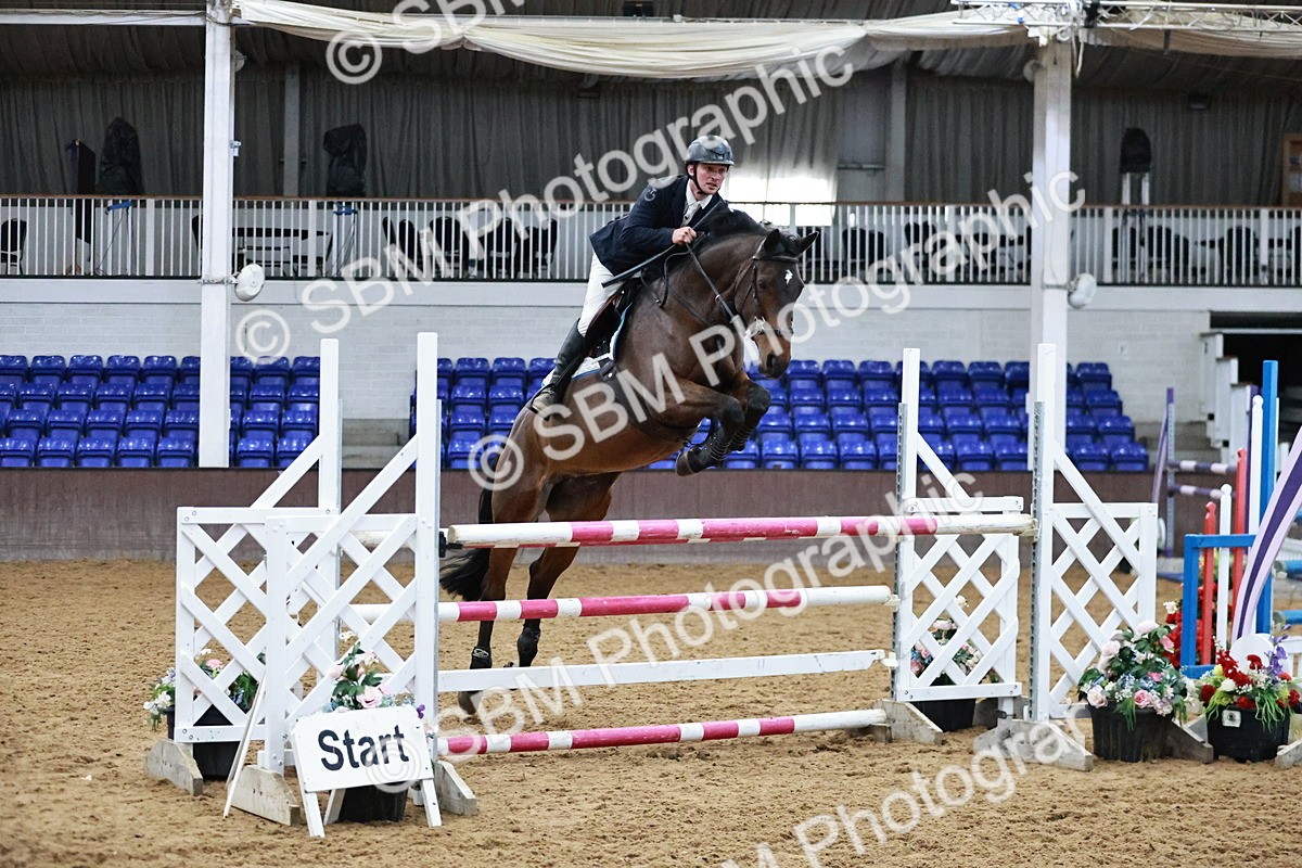SBM_001809 - Class 5 - Senior Foxhunter 1.20m