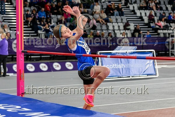 AgeInd25SUN-913840 - Field Female