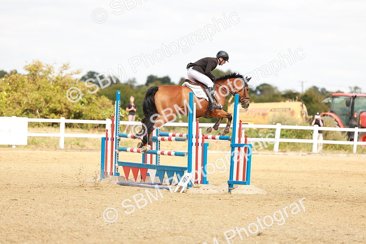 SBM_006894 - Class 4 - Senior British Newcomers - 1.10m