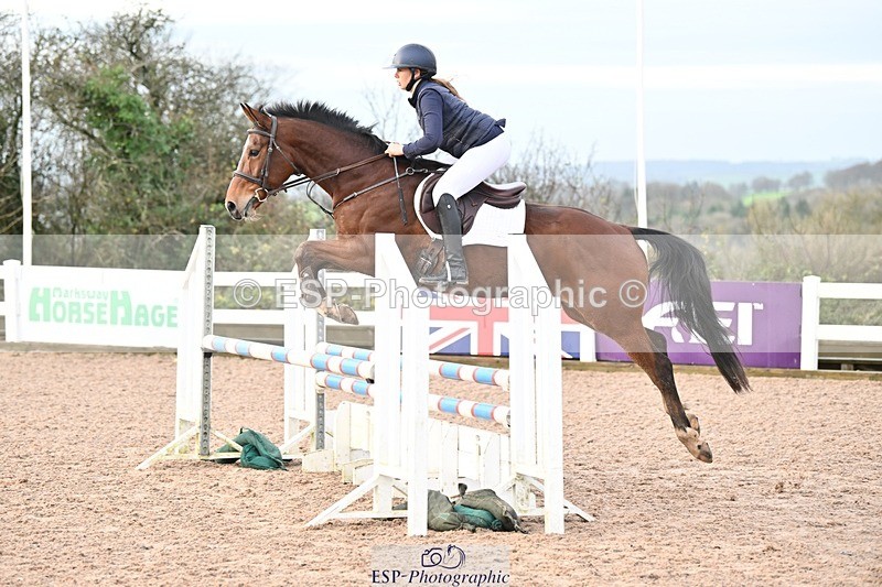 241206-094633-00078 - Cls 2 British Novice and 90cm Open