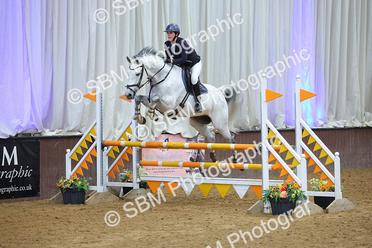 SBM_010108 - Class 21 - Nupafeed Supplements Senior Discovery/ 1m Open - First Round (1.00m)