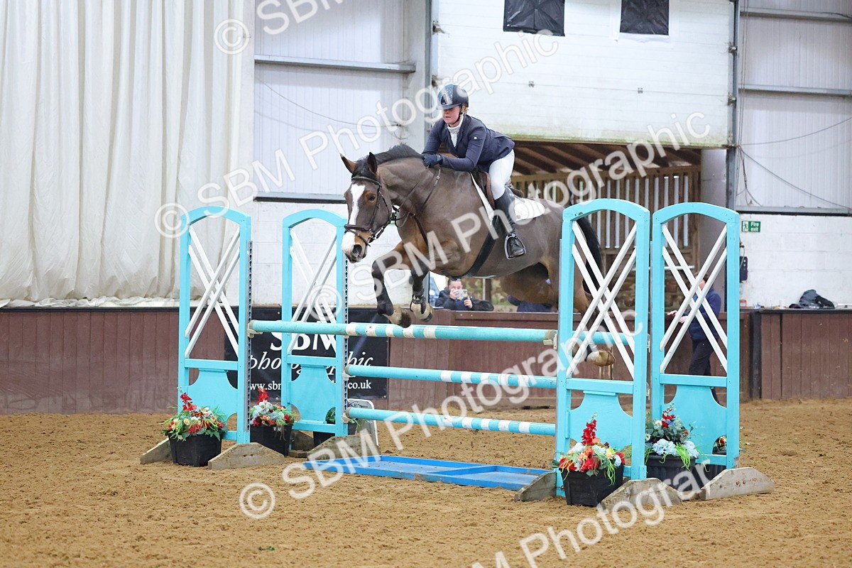 SBM_001910 - Class 15 - Senior Newcomers - First Round (1.10m)