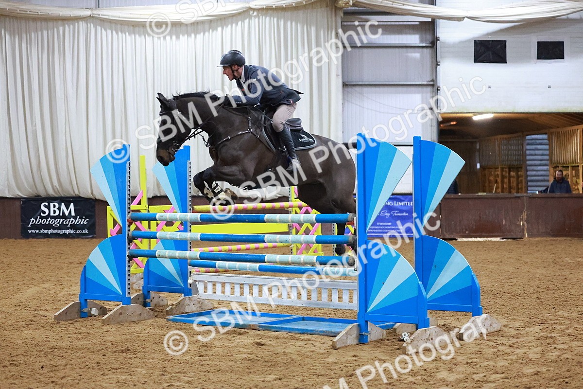 SBM_002571 - Class 5 - Senior Foxhunter 1.20m