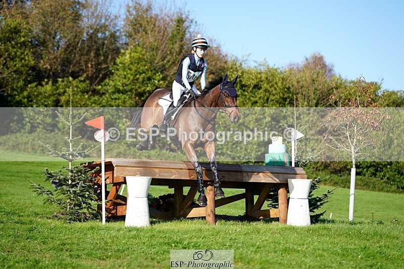 241026-145628-14264 - 548-Fenella.Redvers-DANCING.PADDE