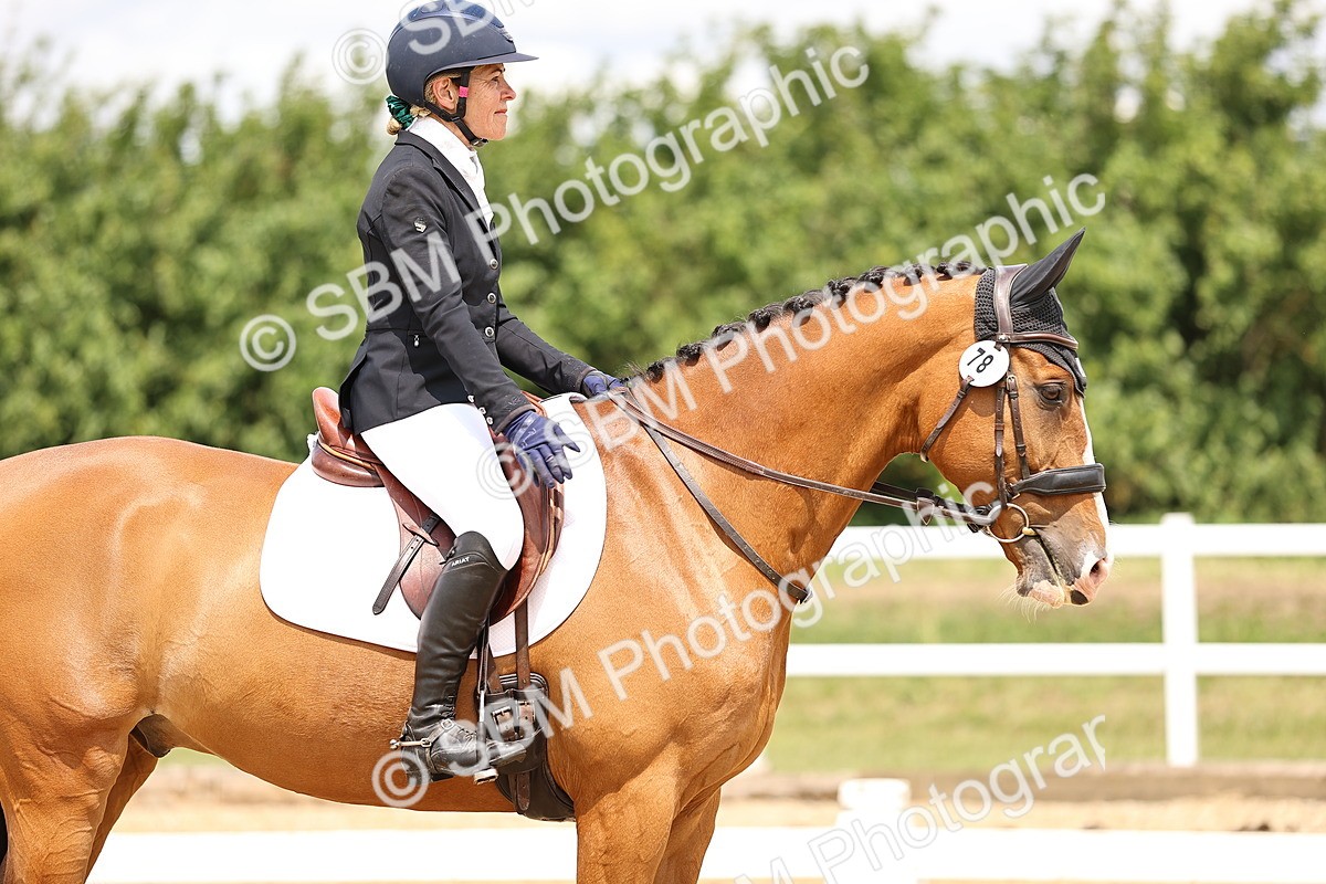 SBM_002983 - Class 2 - Novice 4 - 12.00-13.10