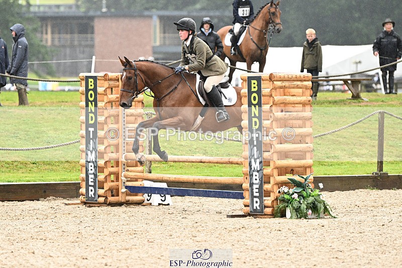 240824X-095746-23455 - 70cm Round 2 9.30 to 10.30