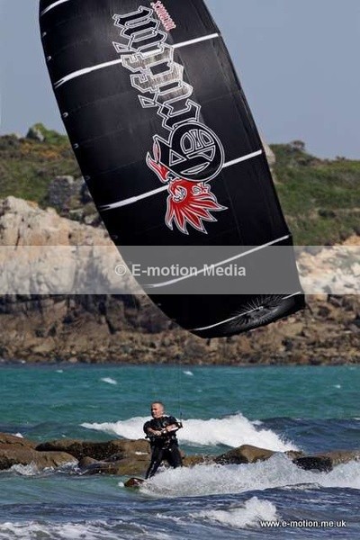 Ks 300509 2 - Kite Surfing