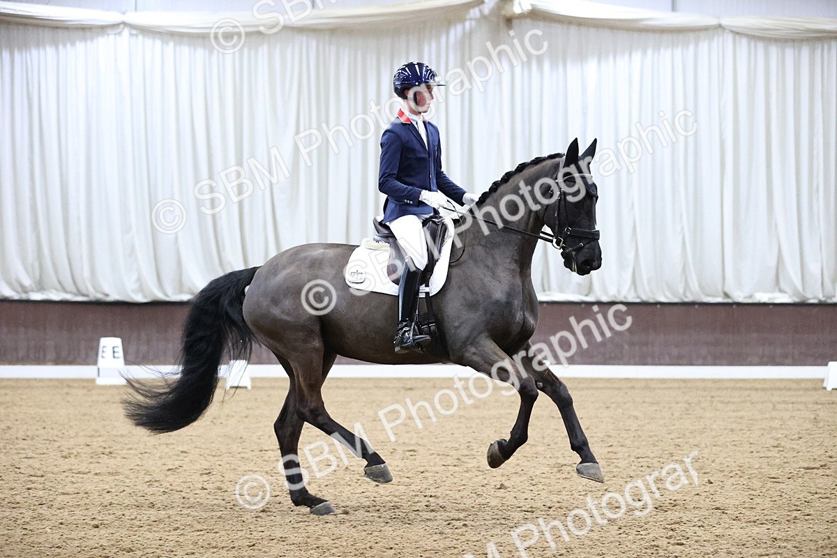 SBM_001427 - Class 21 -23 - FEI INT1-GP-Junior-Junior fsm