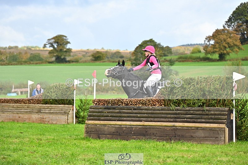 251025A-095455-16434 - D-326-Chloe.Williams