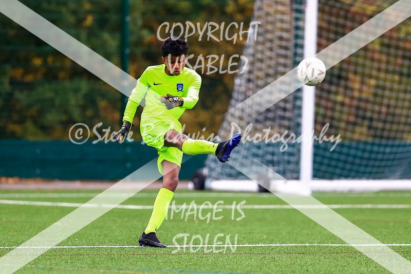 1DX30039 - 2025-10-12 FC Abbey Meads U14 Orange V Kingsdown Lions U14