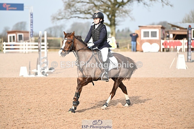 250309-094425-02896 - Cls 2 Pony Intro 70cm