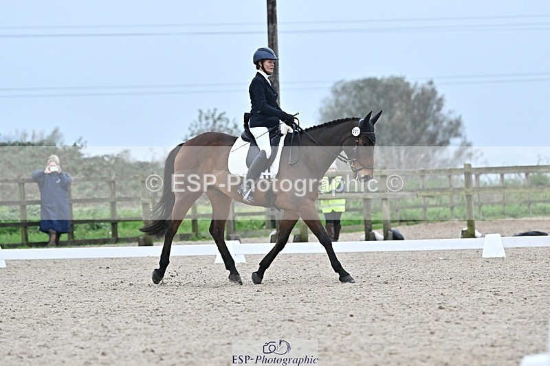 241103-151348-02755 - Novice 1 - 14.44 to 16.08