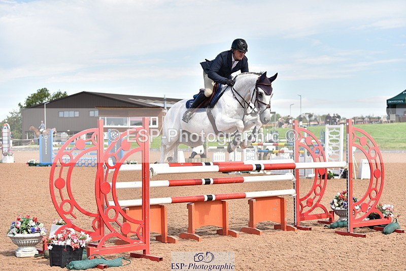 230810A-104502-00727 - Cls 9 Foxhunter