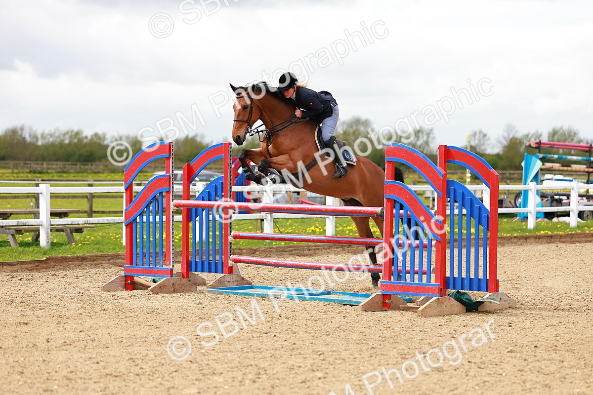 SBM_002340 - Class 10 - Senior Newcomers - 1.10m