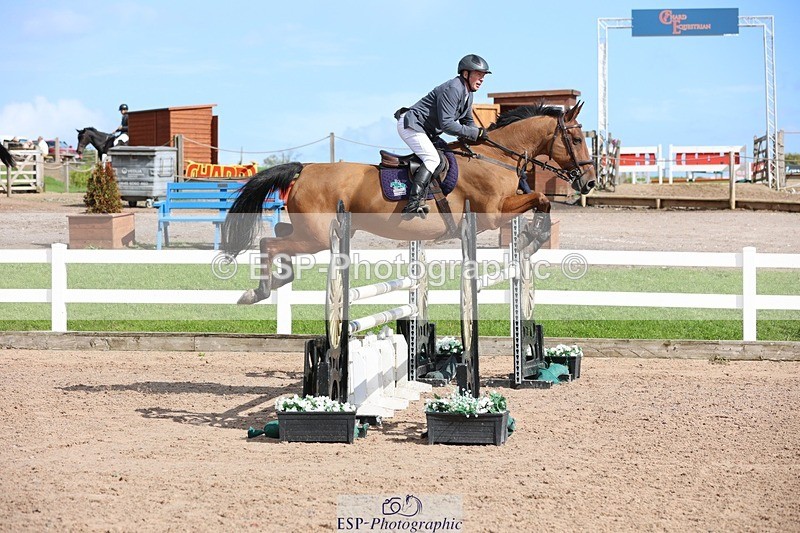 250913-145935-07422 - Cls 26 1.10m Amateur Quali