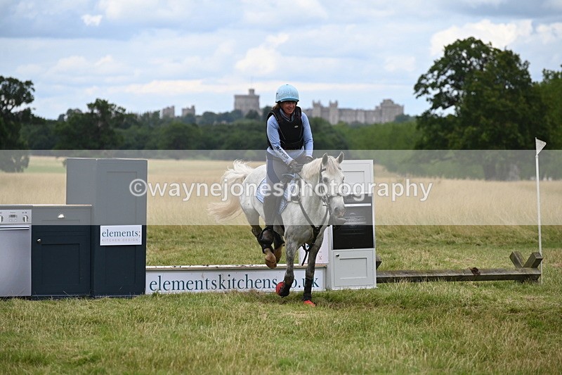 WJ6_5745 - Time at Jump 14:42 to 15:23