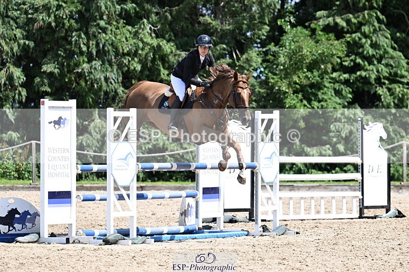 260705A-142309-20334 - Cls 52 Snr 1m 05 GP Jump Off