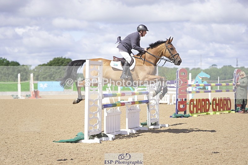 230806A-113134-01610 - Cls 13 Snr Newcomers & 1.10m Open