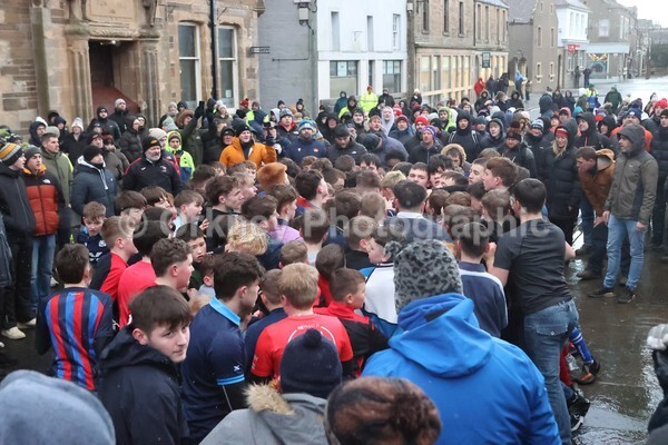 AA076498 - New Years Boys Ba'