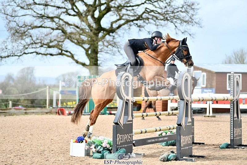 260313-130314-01686 - Cls 3 + 4 Snr Foxhunter and 1.20m Open