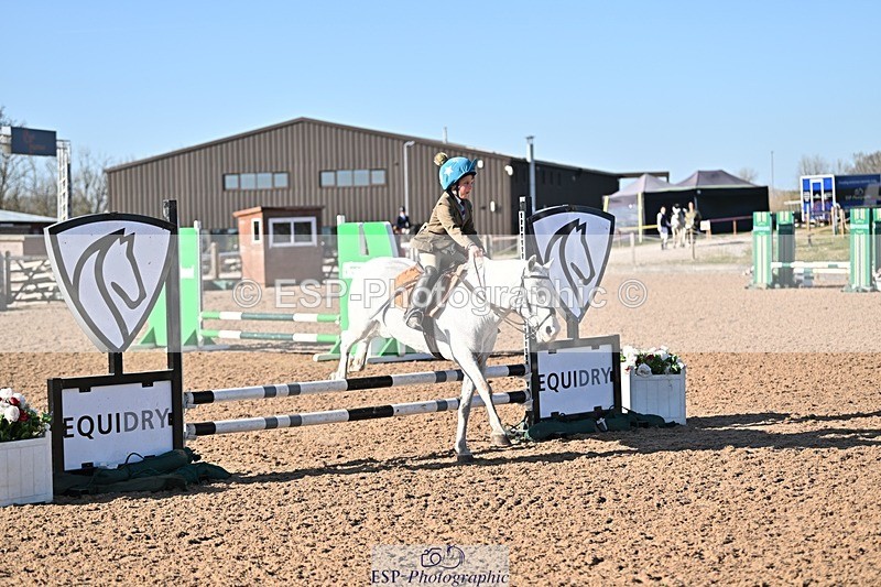 250401-164711-00226 - 60cm classes