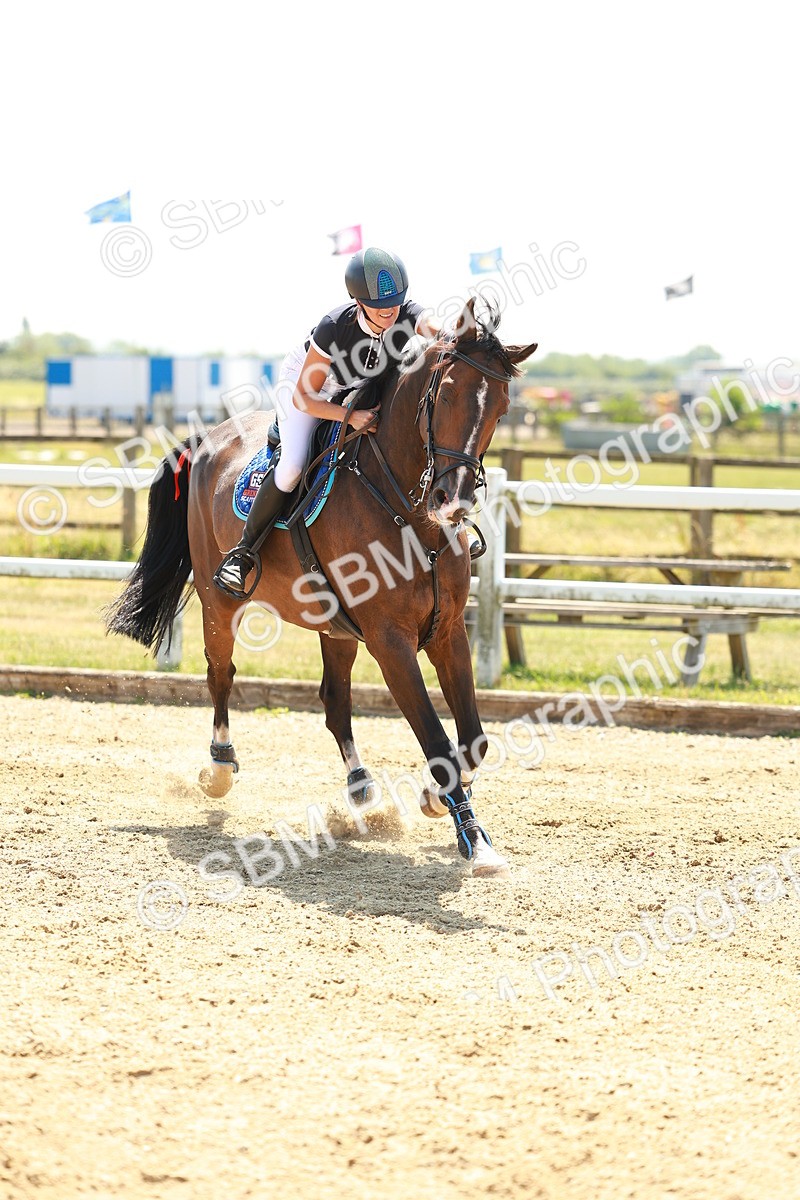 SBM_001800 - Class 4 - Senior Newcomers - 1.10m