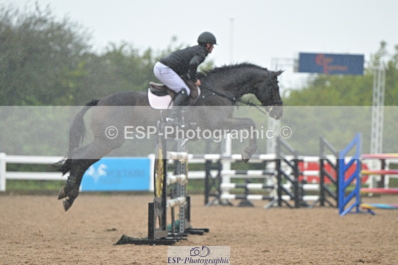 240925A-141442-01087 - Cls 5 Foxhunter and 1.20m Open